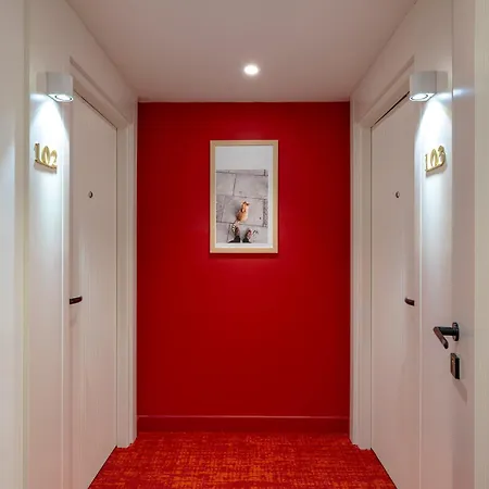 Taksim Juno Residences 4*